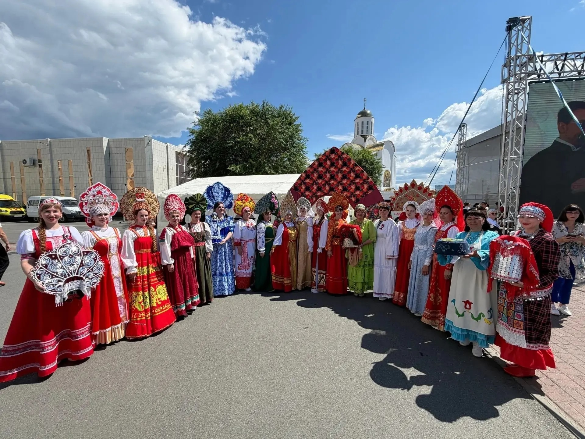 Русское поле.