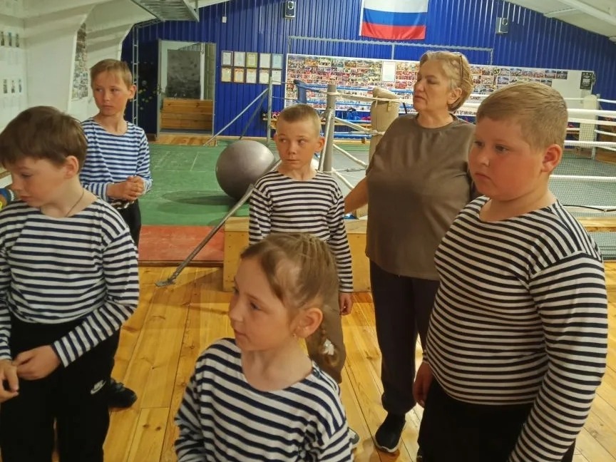 В гостях в спортивной школе..