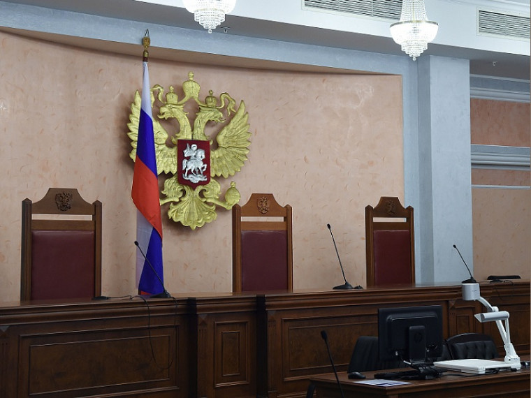 Есть обязательства. Есть обязательства.